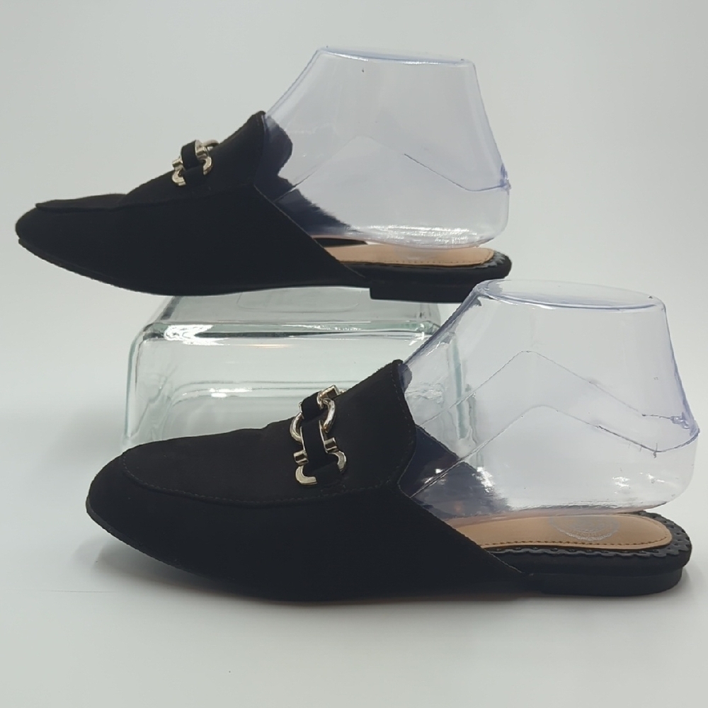 SO Women's Black Loafers Mules 6.5M Faux Suede Slip On Buckle Almond Toe Casual